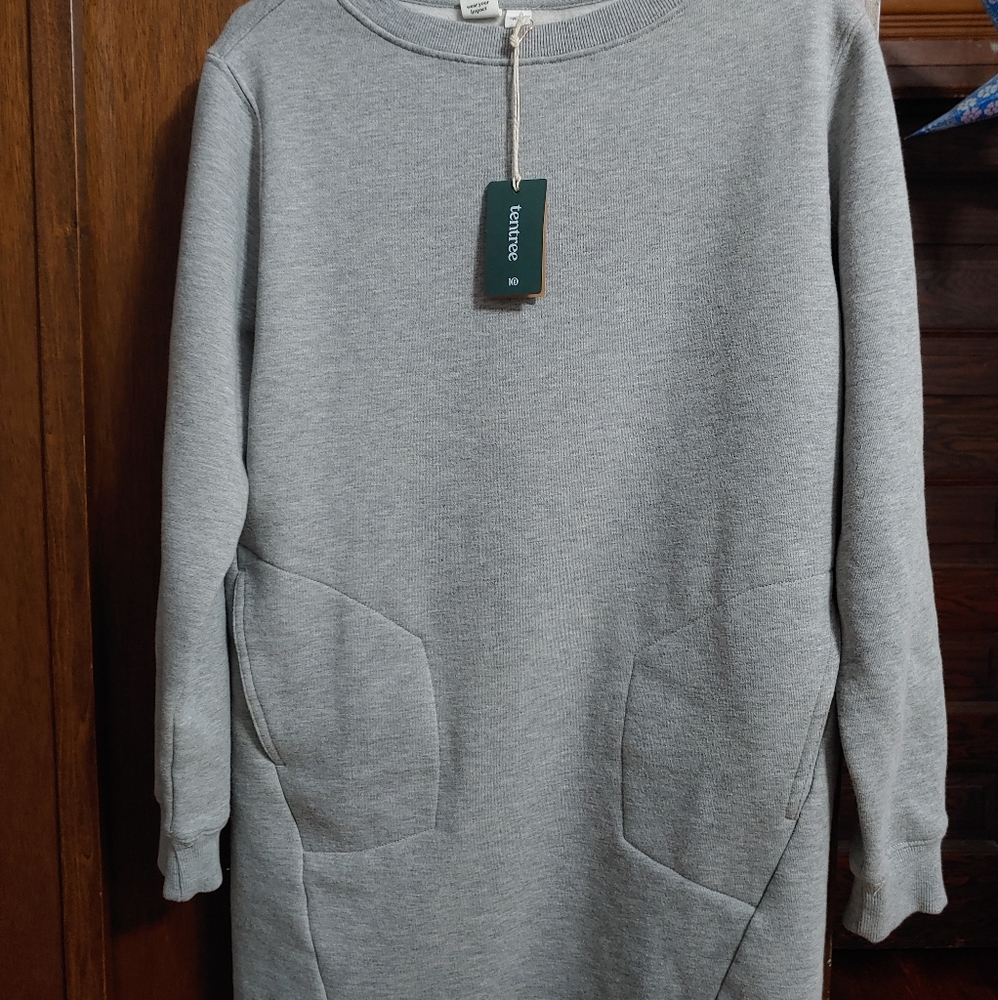 Tentree dress w/ pockets